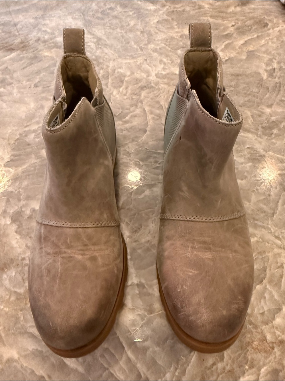 SOREL Women's Taupe Suede Chelsea Ankle Boots Size 7 Excellent Condition